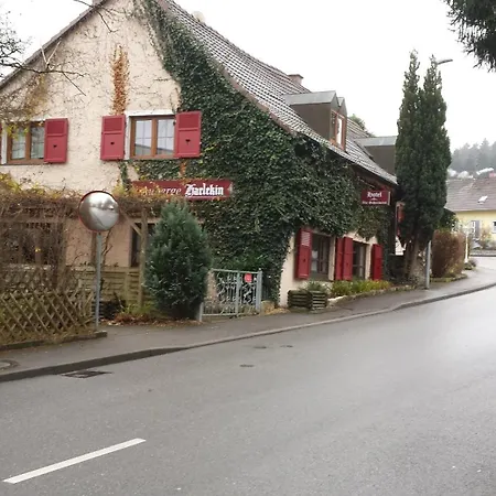 여관 Alte Schreinerei-auberge Harlekin 2*