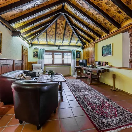 Alte Schreinerei-auberge Harlekin