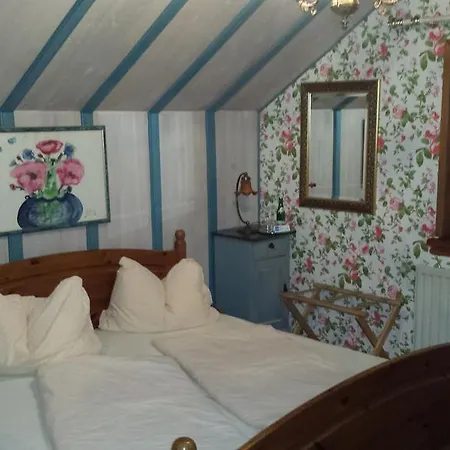 Alte Schreinerei-auberge Harlekin Fogadó