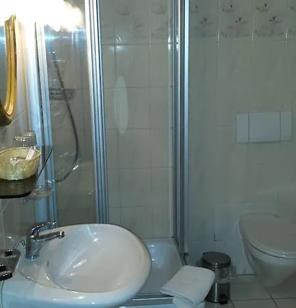 Alte Schreinerei-auberge Harlekin Πανδοχείο