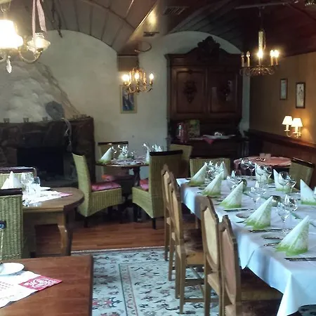 Alte Schreinerei-auberge Harlekin Randegg