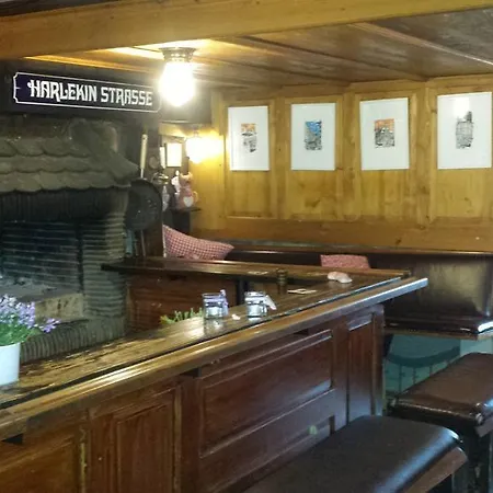 Fogadó Alte Schreinerei-auberge Harlekin