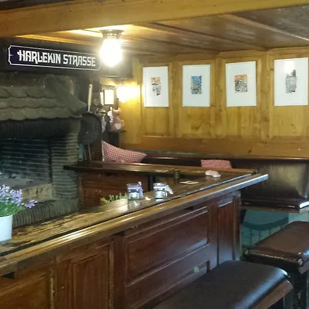 Fogadó Alte Schreinerei-auberge Harlekin