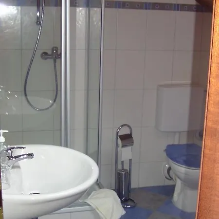 Alte Schreinerei-auberge Harlekin Randegg